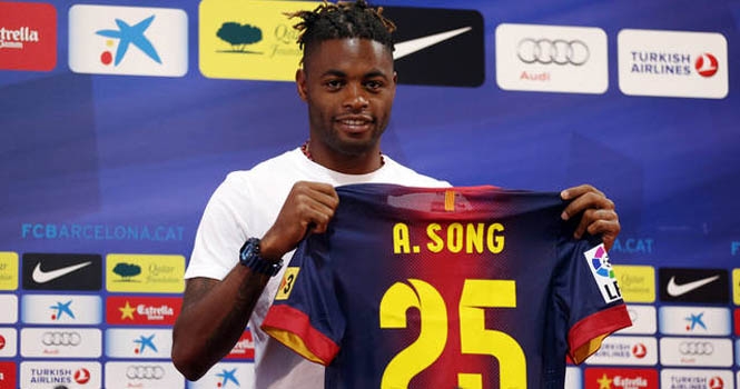 Alex Song có cơ hội lớn trở lại London